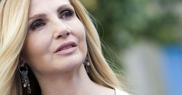 “La mia nemica amatissima”, Lorella Cuccarini smentisce Heather Parisi: “Non è vero che la Parisi non ha ancora deciso, il programma si farà”