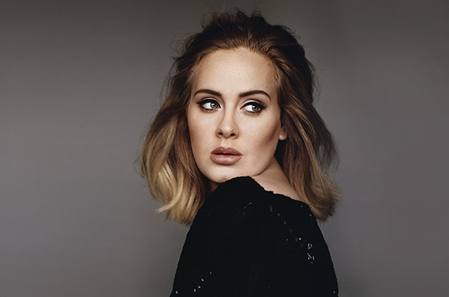 Adele si scusa con i suoi fan perché costretta ad annullare un concerto per un malore improvviso