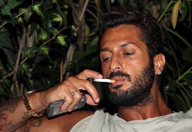 Restituiti a Fabrizio Corona, quasi due milioni di euro, il giudice somme “lecitamente guadagnate”