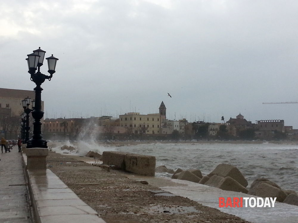 Puglia meteo: sabato e domenica forti temporali e grandinate
