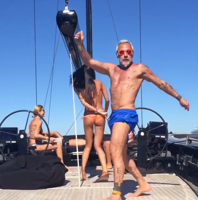 Gianluca Vacchi vuole trascorrere la serata al Billionaire di Briatore ma non lo fanno entrare