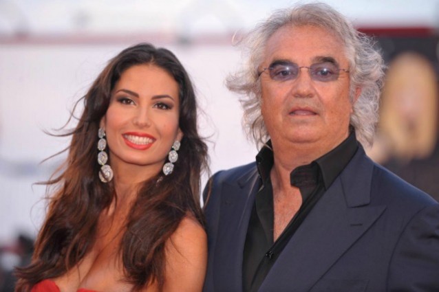 Elisabetta Gregoraci dopo le foto con Flavio Briatore dice “Ci vogliamo un bene …”