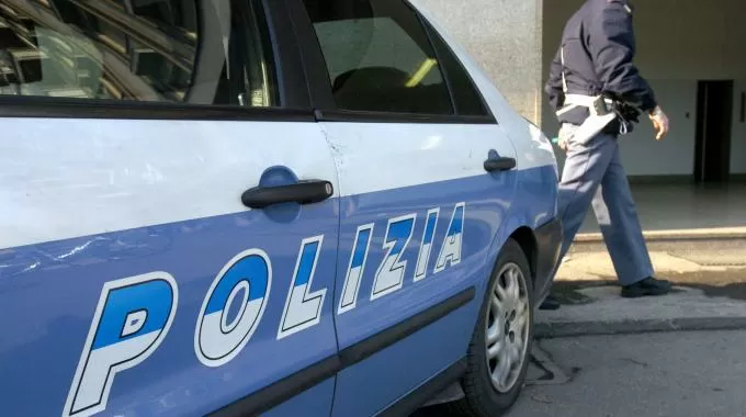 Sparatoria a Bari, vicino stadio San Nicola, è morto uno dei due fratelli feriti, aveva 24 anni