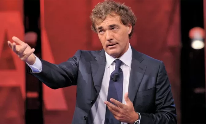 Massimo Giletti pieno di sdegno a Non è l’Arena: “In questo Stato la gente che corre in spiaggia è inseguita dalla polizia e i mafiosi vengono liberati”