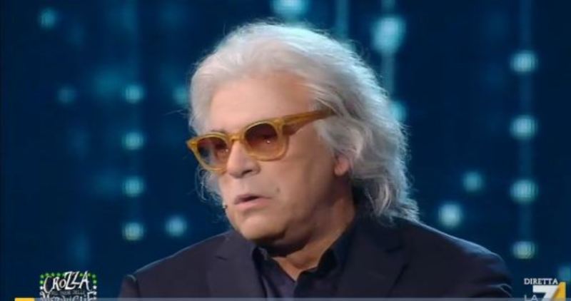 Maurizio Crozza imita Briatore e lo bacchetta per la polemica sulla Puglia, ecco cosa ha detto, video