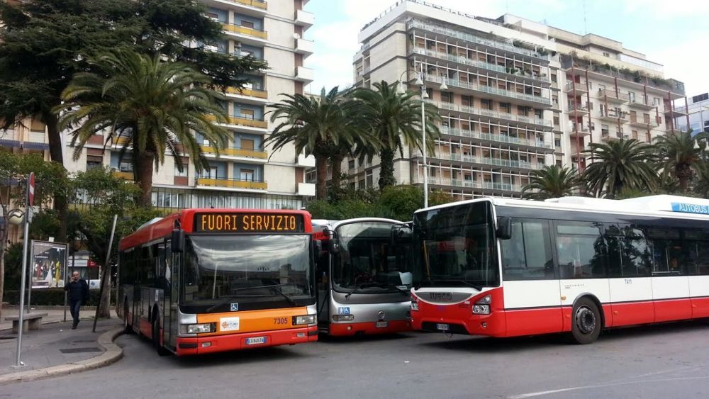 A Bari ritorno al passato, i controlli sulle linee Amtab sono già finiti ogni giorno sono 33 mila i passeggeri senza biglietto!