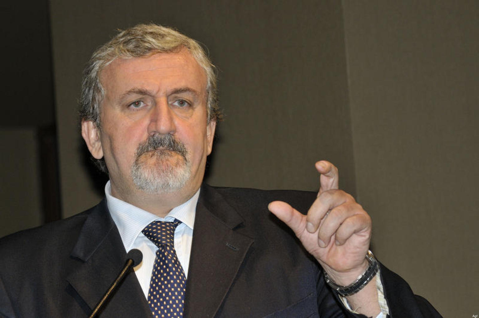 Emergenza Coronavirus, parla Emiliano: “Siamo pronti in Puglia a fronteggiare l’epidemia che vedrà secondo le previsioni aumentare in maniera rilevante i contagi”