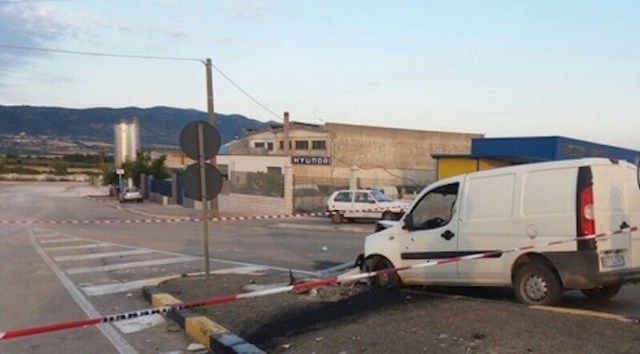 Duplice omicidio in Puglia, è stata una mattanza: 50 i colpi esplosi, due stub nella notte