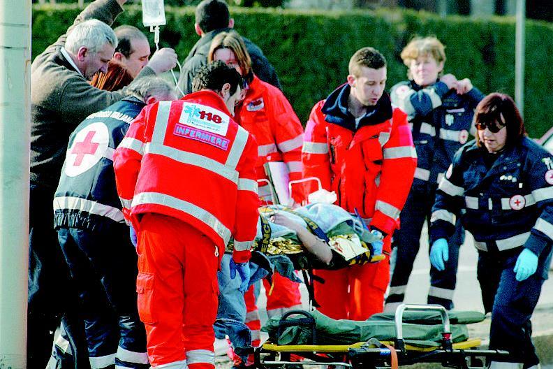 Puglia, 20enne perde il controllo della sua grossa moto e esce fuori strada è gravissimo