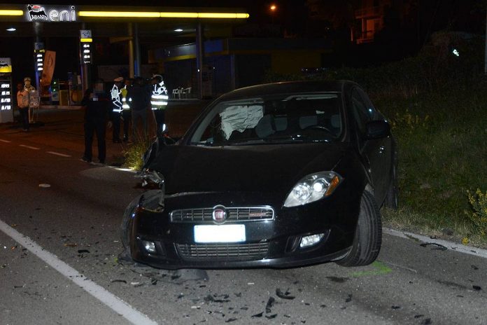 36enne ubriaco alla guida, travolge e uccide il comandante dei vigili. Arrestato