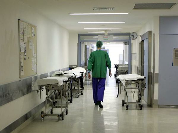 Puglia, miracolo in reparto, giovane donna in coma da tre mesi da alla luce un bambino