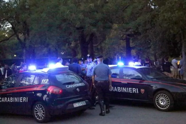 Puglia, maxi rissa tra parcheggiatori abusi , due feriti, terrore tra i passanti