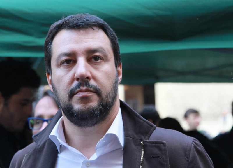 Sul caso Diciotti, Salvini dice “Ho difeso il mio paese, sui barconi terroristi, spacciatori e delinquenti”