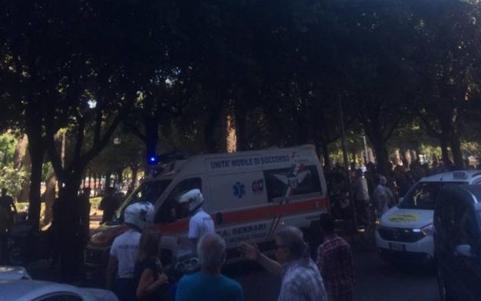 Maxi Rissa a Bari in Piazza Umberto, ragazzo barese a spasso con il suo cane prima viene aggredito  da tre immigrati poi accoltellato, ferito al capo