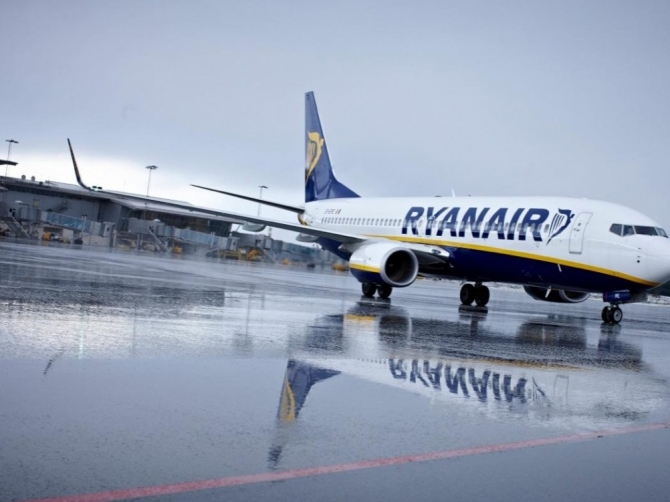 Odissea all’aeroporto di Bari, il volo Ryanair delle 6,15 per Roma per guasto è impossibilitato a decollare