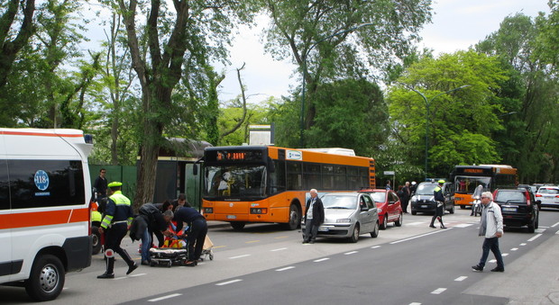 Puglia gesto eroico, autista di bus di linea salva la vita ad un passeggero colto da un improvviso malore