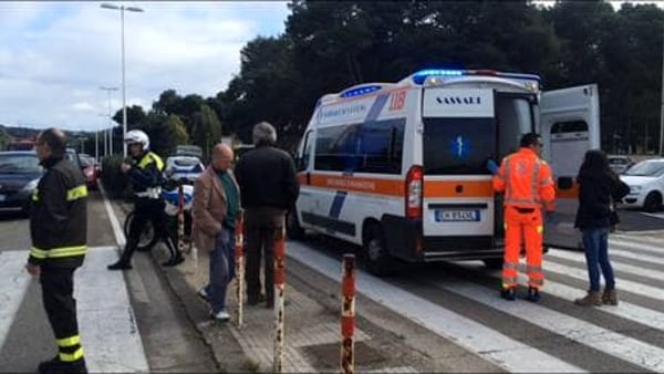 Puglia, gravissimo incidente nella mattinata, auto si ribalta, conducente è in fin di vita, il corpo estratto dalle lamiere