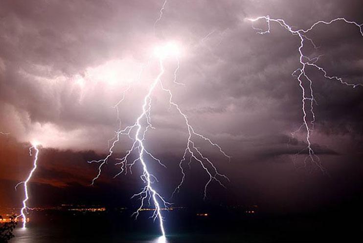 Puglia, Protezione civile diramata nuova allerta meteo, previste piogge intense e tempeste elettriche