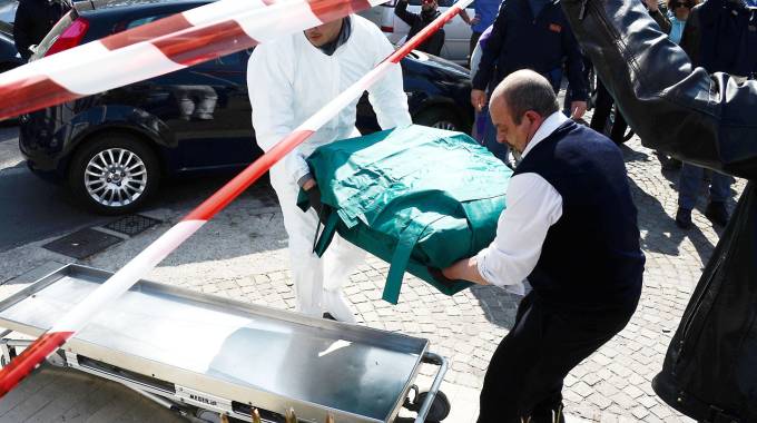 Orrore, in una valigia trovato un corpo, era li dall’ottobre del 2016