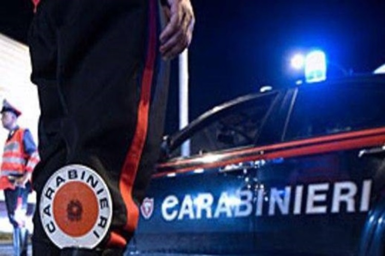 Puglia, grave incidente nel pomeriggio, scontro frontale tra due auto, sono sette i feriti, alcuni gravi