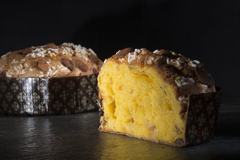 Uomo muore soffocato da una fetta di panettone, inutili i soccorsi