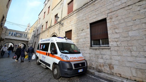 Terrore a Bari, sparano vicino la sede del 118