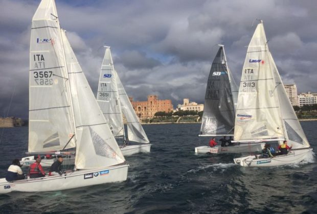 Puglia, tragico incidente in mare, in una regata uomo dell’equipaggio cade da barca a vela e muore annegato