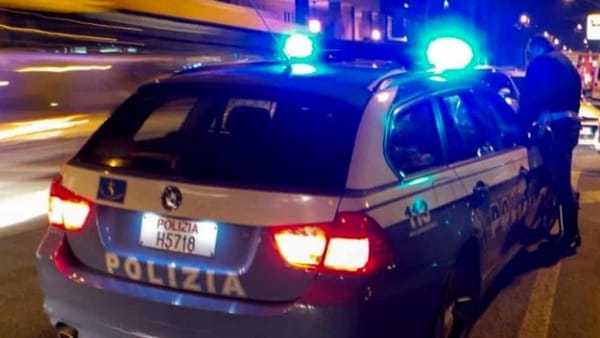 Puglia, violenta rapina in ufficio postale, banditi irrompono armati tra il terrore di dipendenti e pensionati, due clienti colti da malore