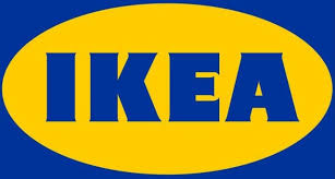 Entrano all’Ikea con mitra e pistole all’ora di punta, fuggono con  110mila euro