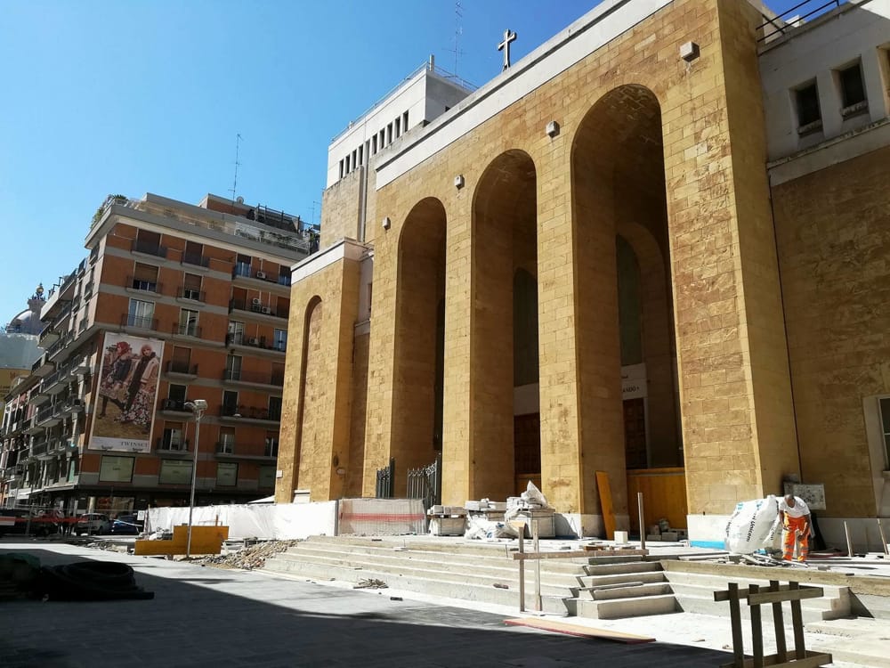 Bari, parroco della chiesa di San Ferdinando minacciato di morte da extracomunitario