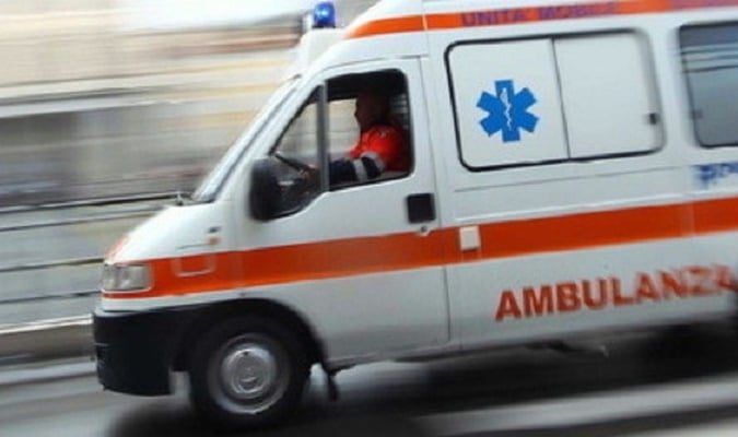 Puglia, scontro frontale auto contro scooter, muore 40enne lascia moglie e due figli