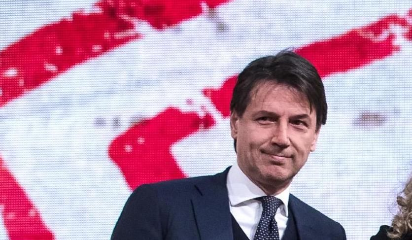 Ultimi sondaggi politici, tre italiani su quattro credono che il governo Conte cadrà, per il 40% a provocare la crisi saranno i grillini, per il 19% Matteo Renzi