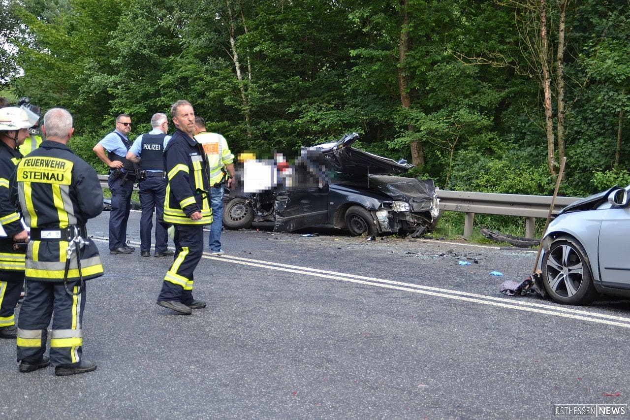 Pauroso incidente stradale in Germania, perdono la vita tre persone, tra le quali un 22enne pugliese,  al rientro dal lavoro