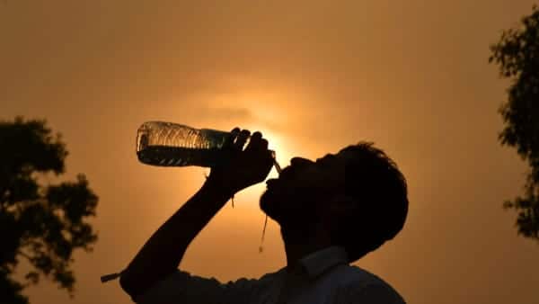 Previsioni meteo, super caldo in arrivo, temperature eccezionali, l’estate non è finita