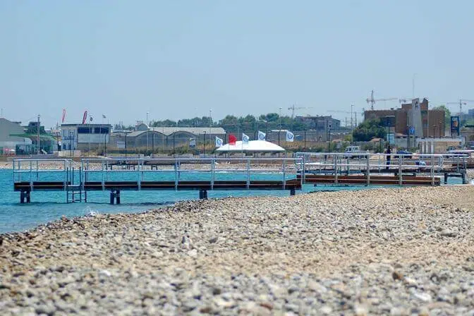 Bari  indagato Stefano Donati ex comandante della Polizia Municipale, su presunti favori sulla concessione della spiaggia di Torre Quetta