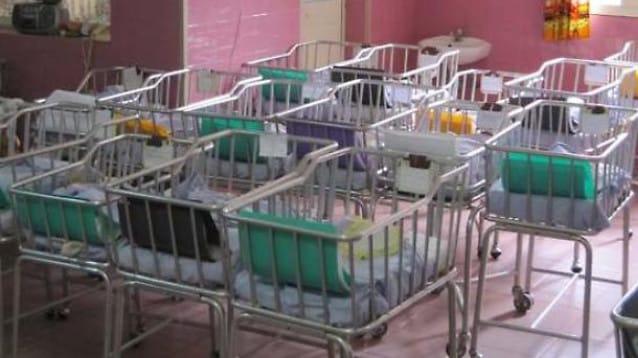 9 infermiere nello stesso momento  sono rimaste incinte, lavorano nello stesso reparto ospedaliero