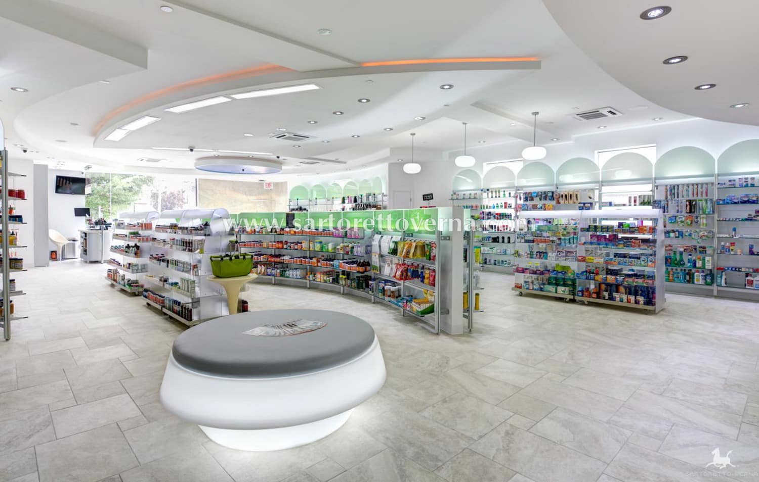 Va in farmacia per prendere un antibiotico adatto alla sua condizione di donna incinta e le danno un chemioterapico