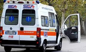 Bari, viale Salandra uomo travolto da un tir, trasportato d’urgenza al Policlinico