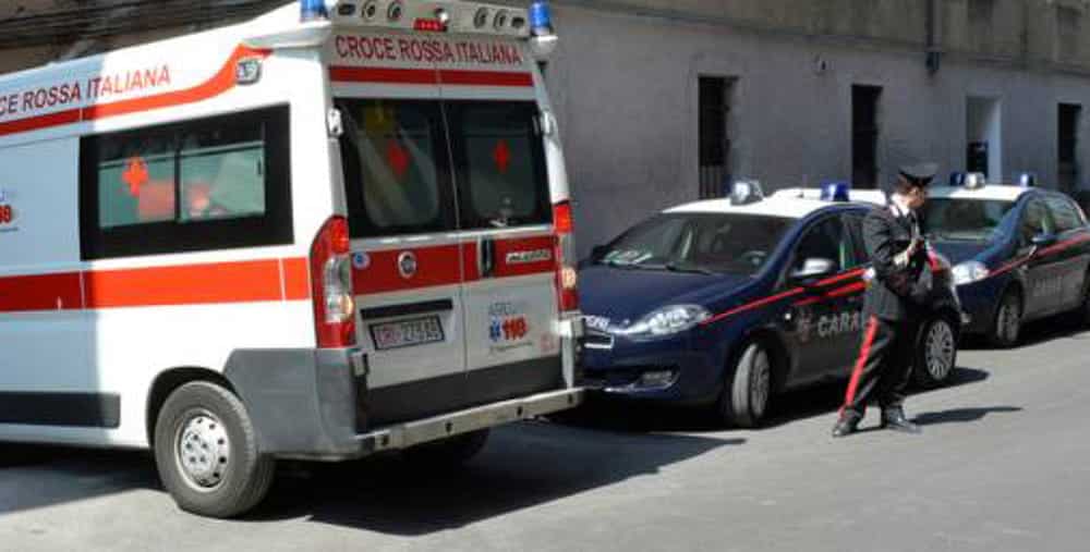 Muore la moglie e la mette sul terrazzo, cosa accade dopo è atroce