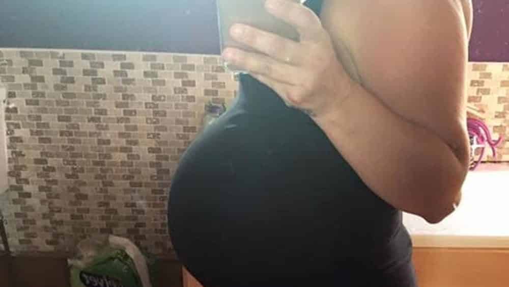 Donna da record, a 41 anni è rimasta incinta per 14 anni, ora aspetta il suo 20esino figlio