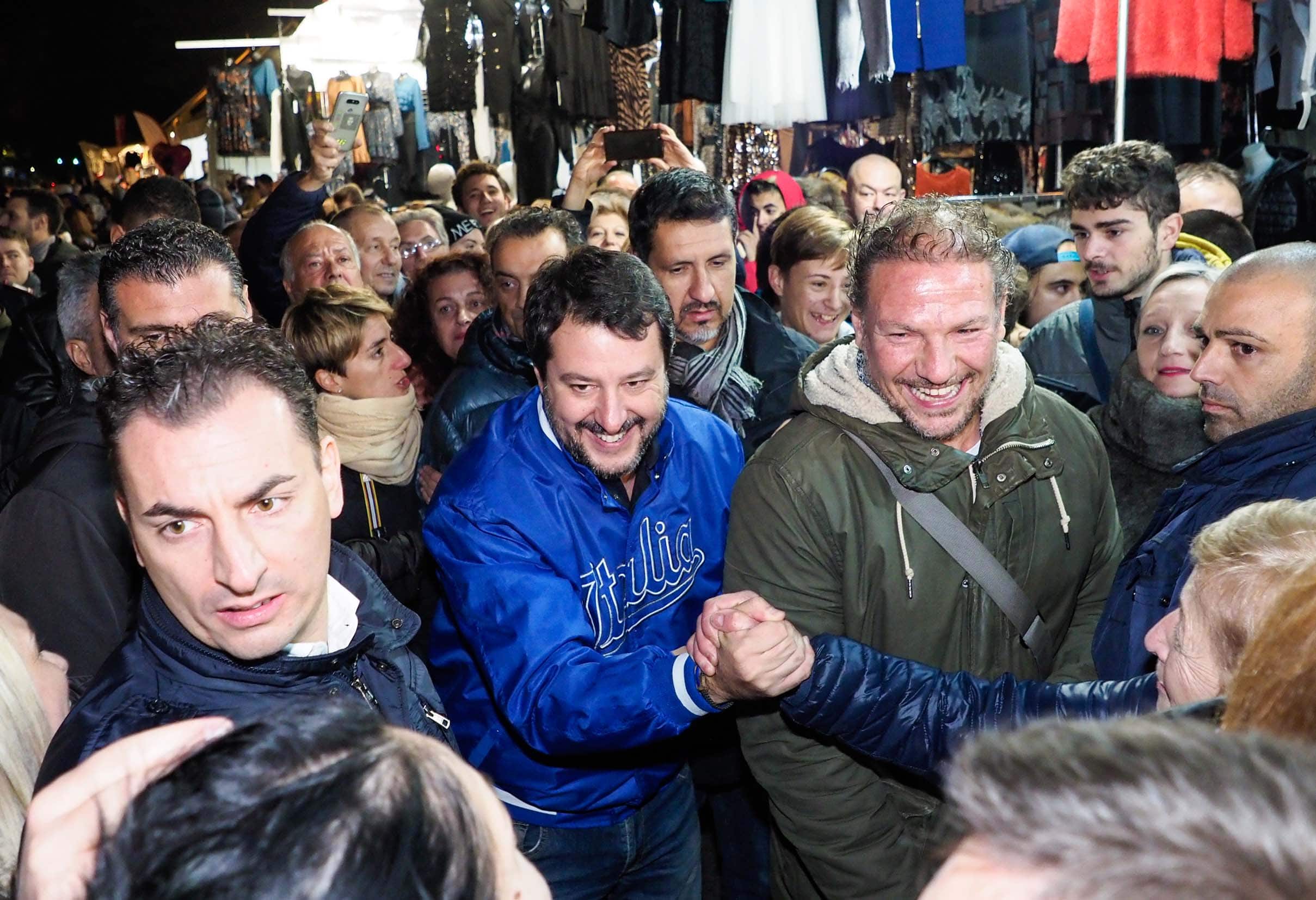 Salvini a Santarcangelo fissa un obbiettivo prioritario, “Case popolari prima agli italiani, è legittima difesa”