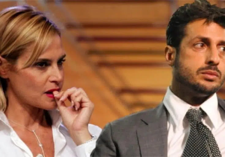 Simona Ventura su Fabrizio Corona: “Faceva paura, era diabolico ma non è stato intelligente, altrimenti sarei morta”
