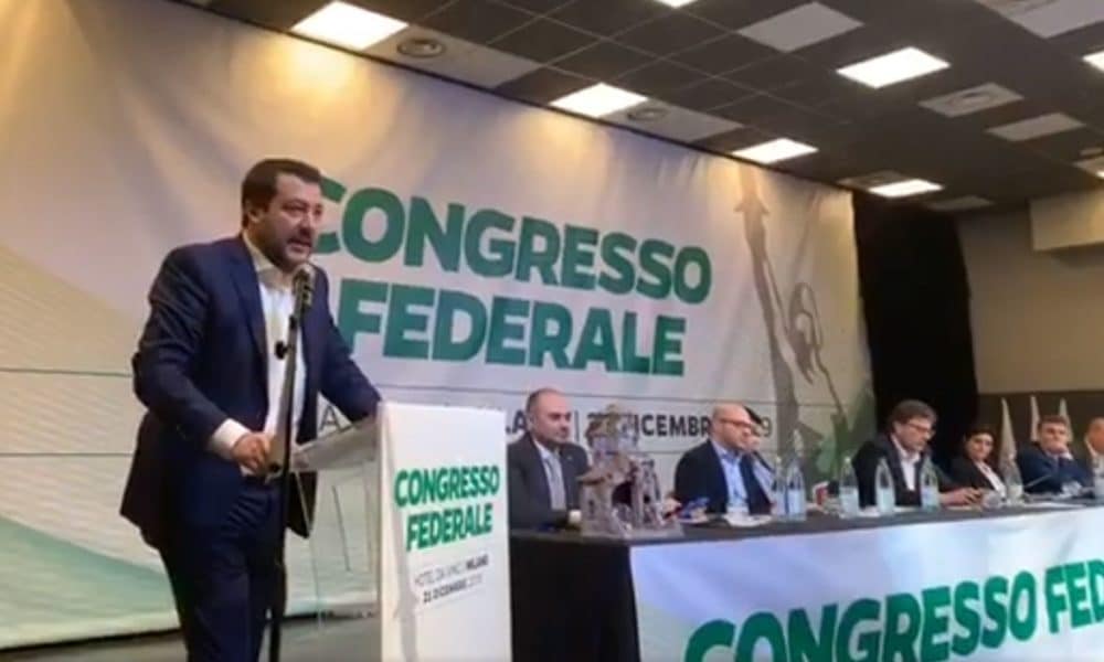 Salvini al congresso della Lega “L’Italia ha bisogno di regole, ordine e disciplina, non al caos”
