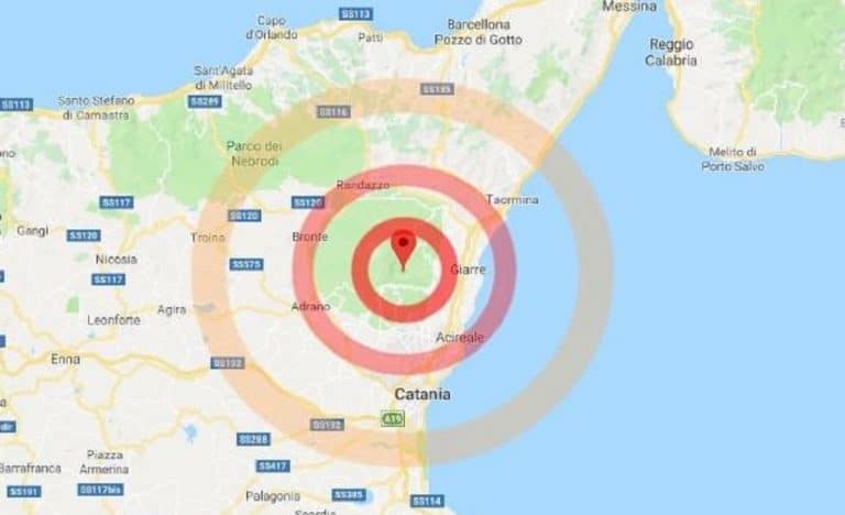 Terremoto in tempo reale, scossa in Sicilia trema la terra a Catania