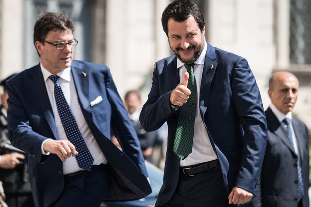 Giancarlo Giorgetti a Otto e Mezzo ironizza su Zingaretti “Un segretario del Pd che perde in Emilia – Romagna è come l’allenatore della Juventus che retrocede in B”