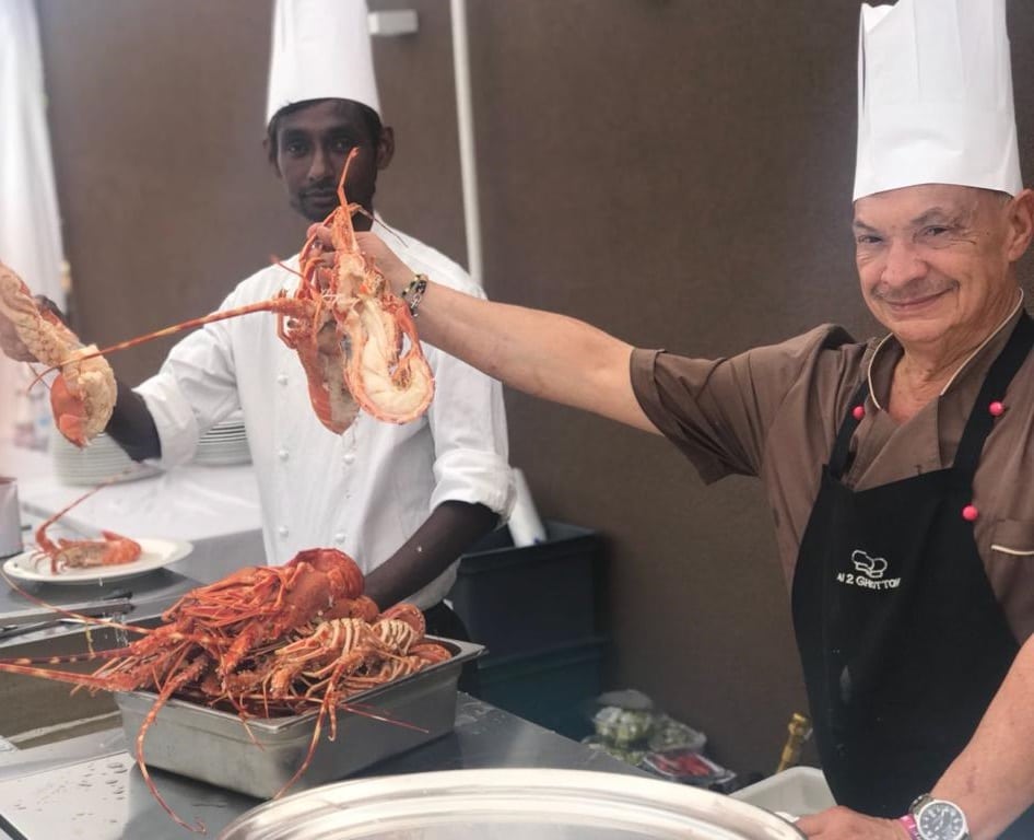 Bari, morto Mimmo Lerario lo chef storico del ristorante “Ai 2 Ghiottoni” il ricordo commosso tutto lo staff