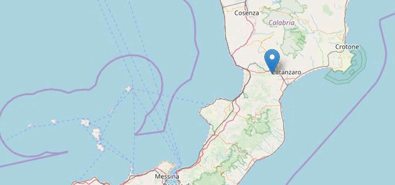 Terremoto in tempo reale, forte scossa in Calabria, trema la terra a Catanzaro
