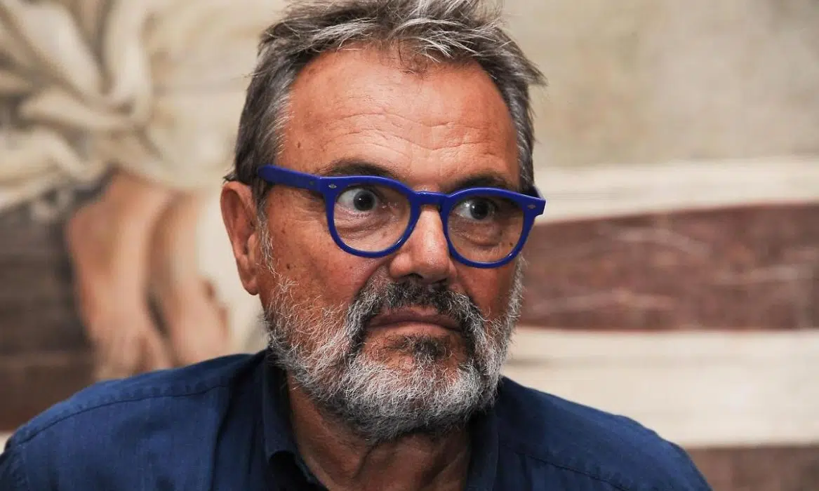 Addio a Oliviero Toscani, fotografo visionario e provocatore