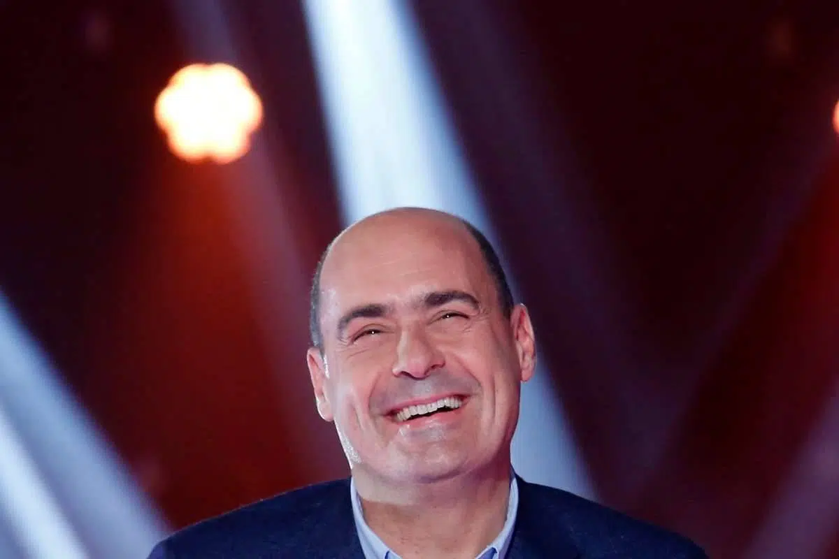 Nicola Zingaretti al centro delle polemiche per un errore formale nel rendiconto delle spese elettorali. Rischia una sanzione pecuniaria, non la decadenza.