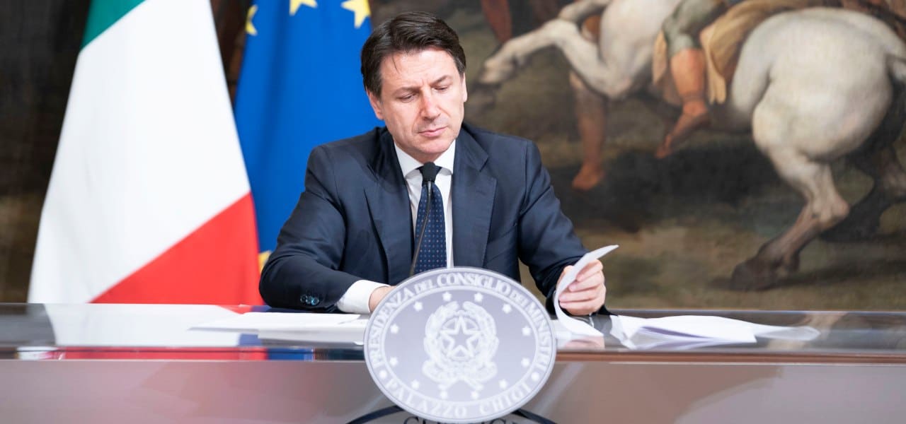 Emergenza Covid-19, Giuseppe Conte “Subito buoni spese per gli italiani in grave difficoltà, saranno i comuni a erogarli”